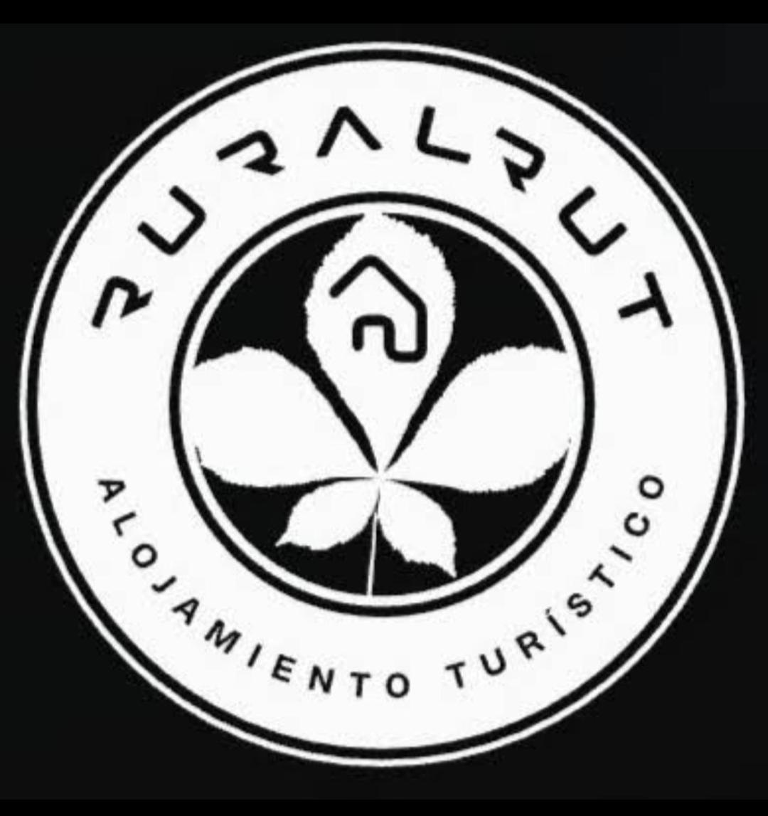 Ruralrut-El Tiemblo Wifi, Cabina De Hidromasaje, Aire Acondicionado Y A Pocos Metros De Zonas De Bano Naturales Zewnętrze zdjęcie